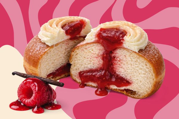 Raspberry & vanilla dream doughnuts